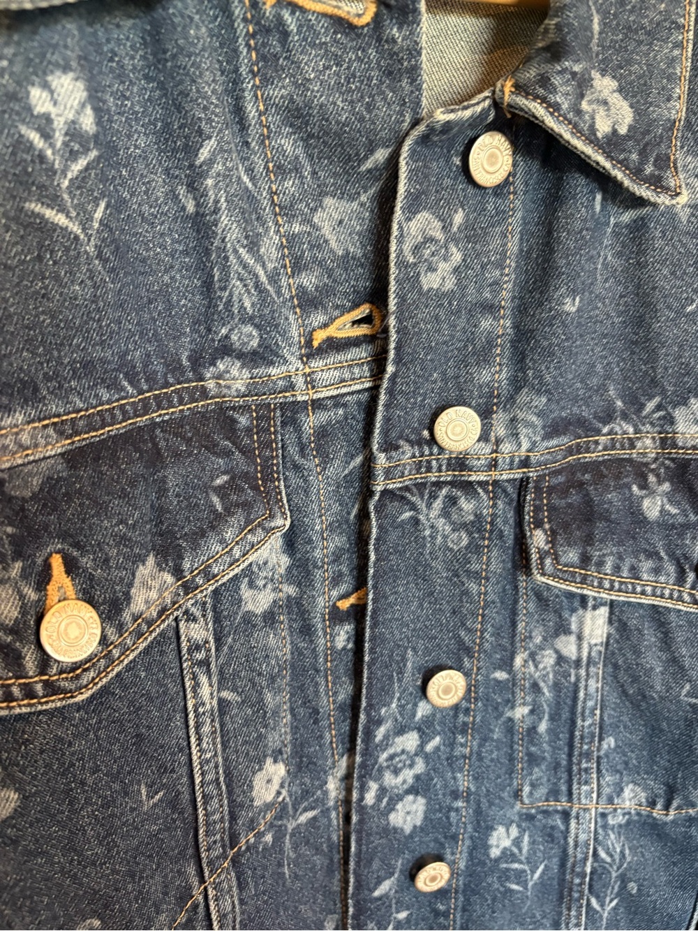 Old Navy Blue Floral Print Denim Jacket - Picture 2 of 5